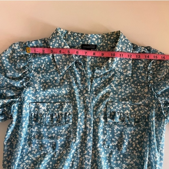 ATELIER INDUSTAIE | Blue floral pocket ruffle puff shirt sleeve button up shirt - Picture 11 of 13
